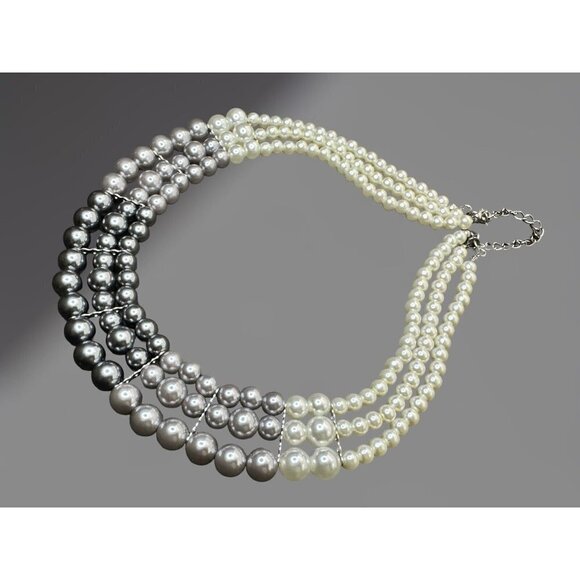 Gorgeous Ombre Necklace Tone of Gray  Whites Faux Pearl Three Strands - Picture 1 of 7
